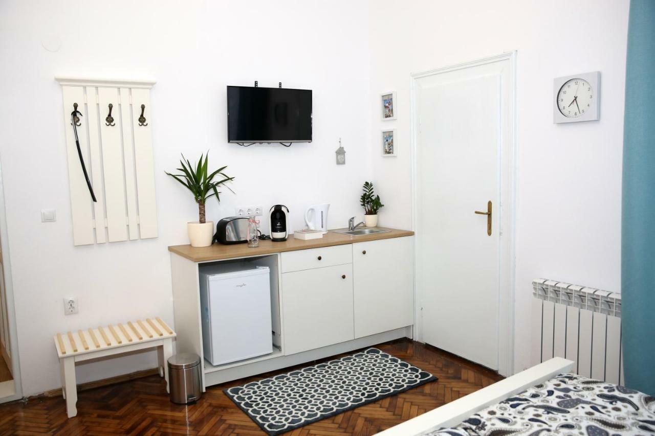 Schick Apartment Sibiu Exterior photo